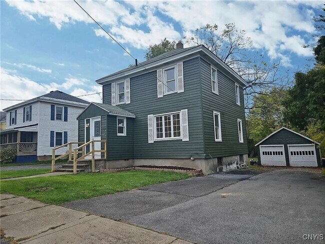 Foto del edificio - 3 Bed 1.5 Bath Rental in Sherrill NY