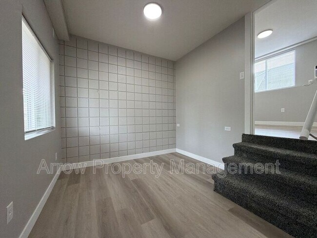 Foto del edificio - 877 N 26th St