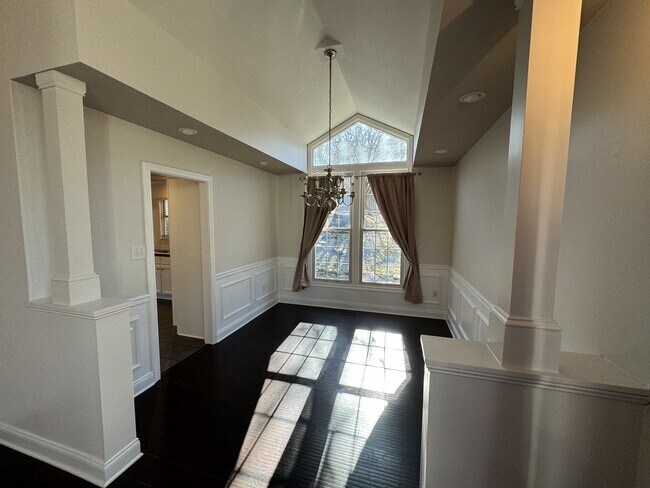 Foto del edificio - 2707 Bakertown Rd