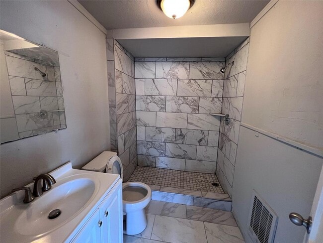 Foto del edificio - 504 Lamar St