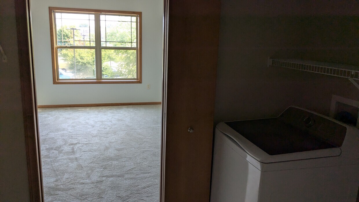Foto principal - 2103 Silver Bell Rd