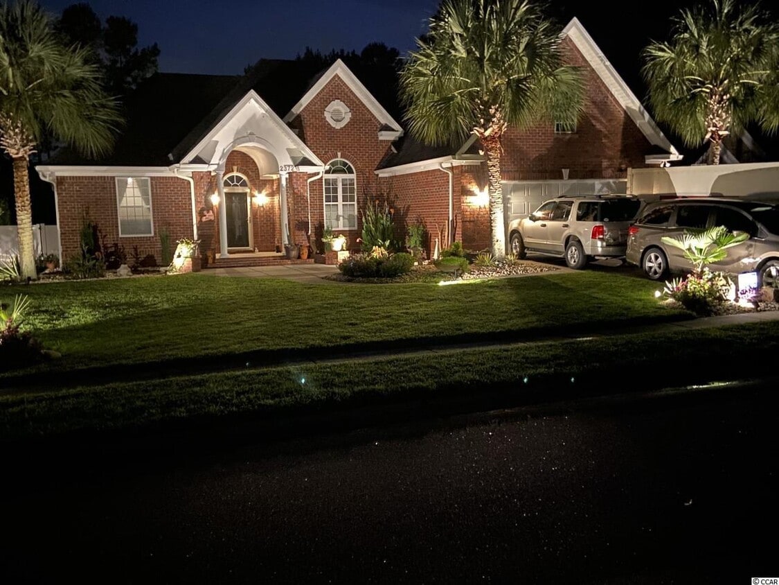 Primary Photo - 2372 Covington Dr