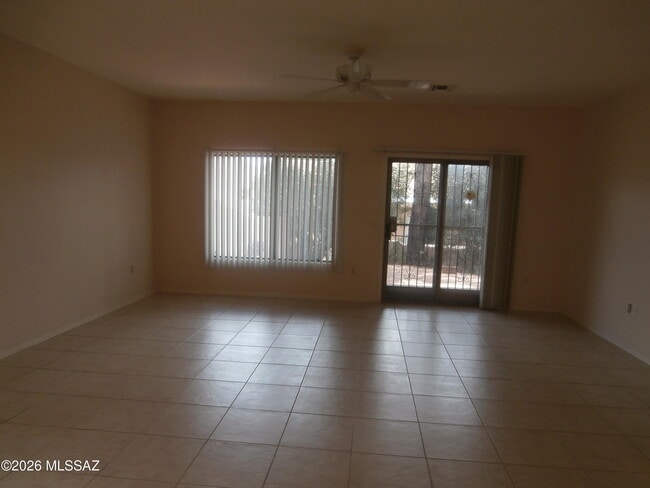 Building Photo - 3773 S Avenida de Encino