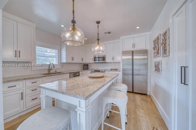 Building Photo - 7621 SW 65th Pl