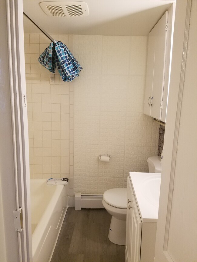 Bathroom - 42 E Locust St