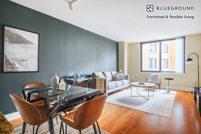 Foto del edificio - 425 L St NW