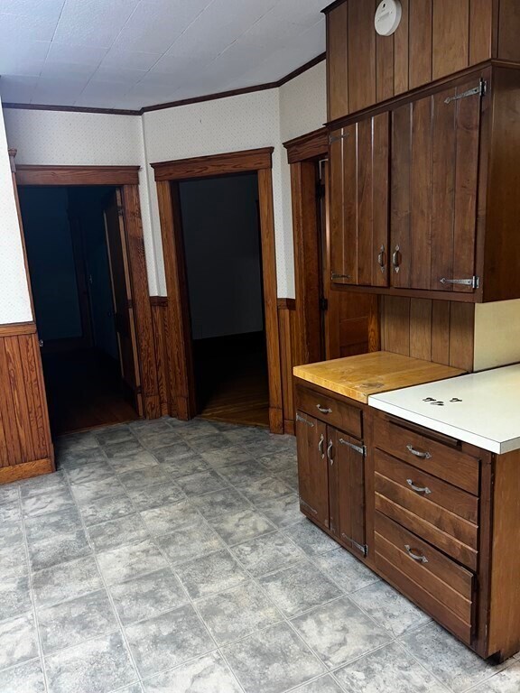 Building Photo - 2 Fairfax Rd