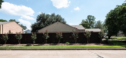 Building Photo - 2303 Silver Sage Dr