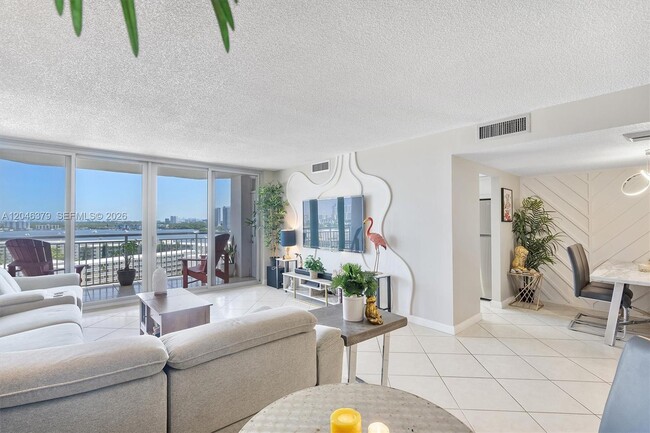 Foto del edificio - 18031 Biscayne Blvd