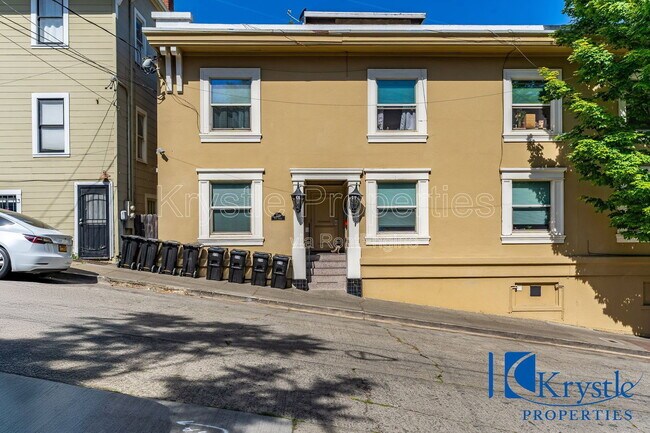 Building Photo - 310 West St