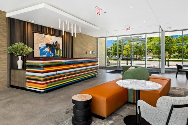Building Photo - Prairie Shores