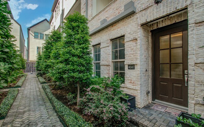 Foto del edificio - 4047 Leeland St