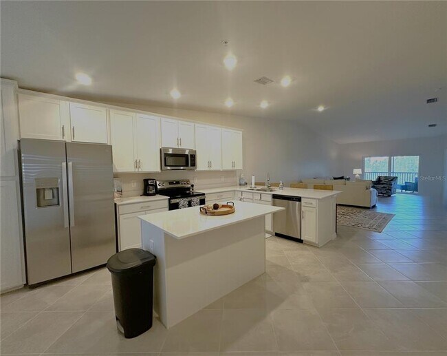 Foto del edificio - 14231 Heritage Landing Blvd