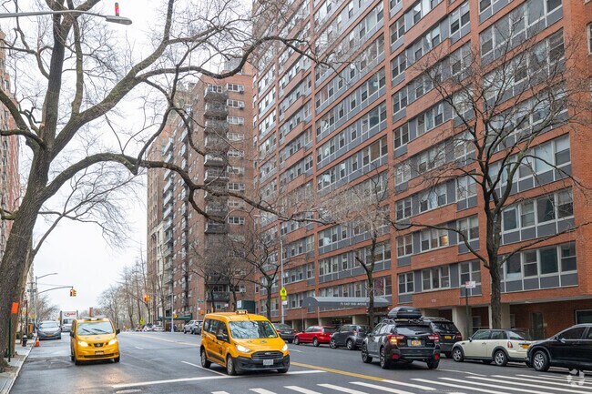 Foto del edificio - 75 East End Ave