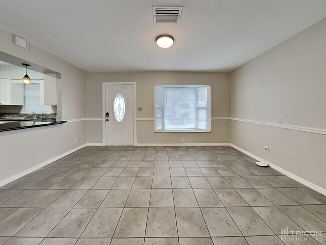 Foto del edificio - 7673 115th St N