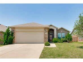 Building Photo - 825 Sheryn Dr