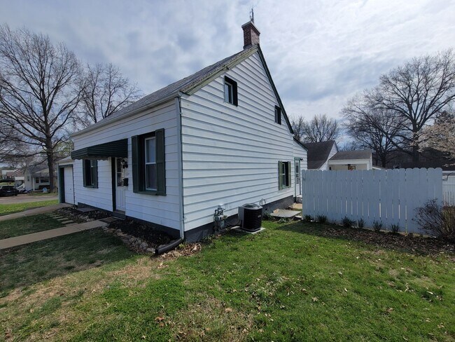 Foto del edificio - 2BR-2BA Single Family House - Washington M...