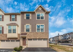 Building Photo - 10601 Brewerton Ln