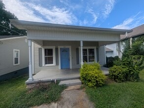 Building Photo - 202 Beirne Ave NW