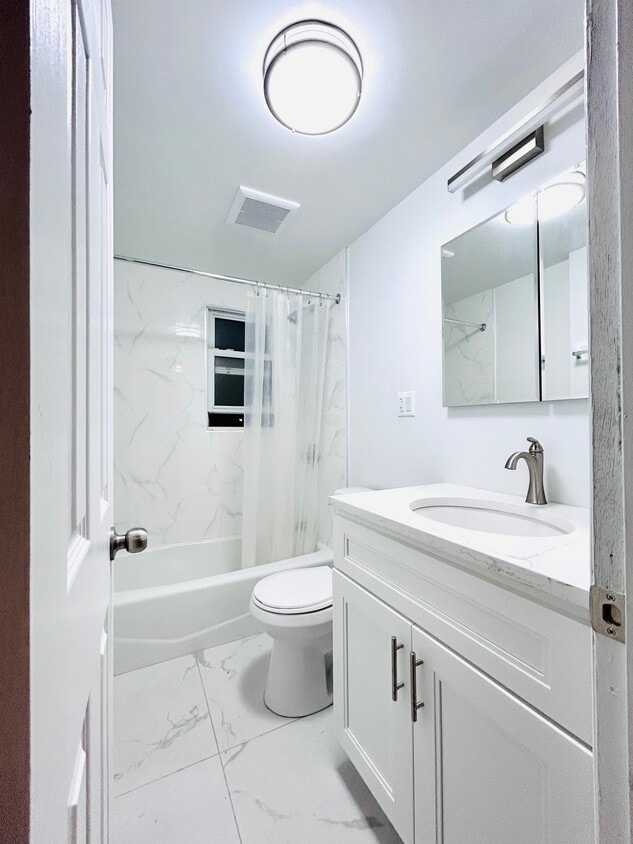 Foto principal - 225 Livingston Ave