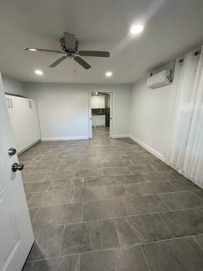 Foto del edificio - 7410 Ilex St