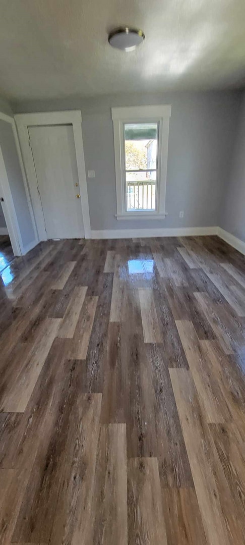 Building Photo - Spacious 4 Bedroom 1 Bath, Move in Ready, ...
