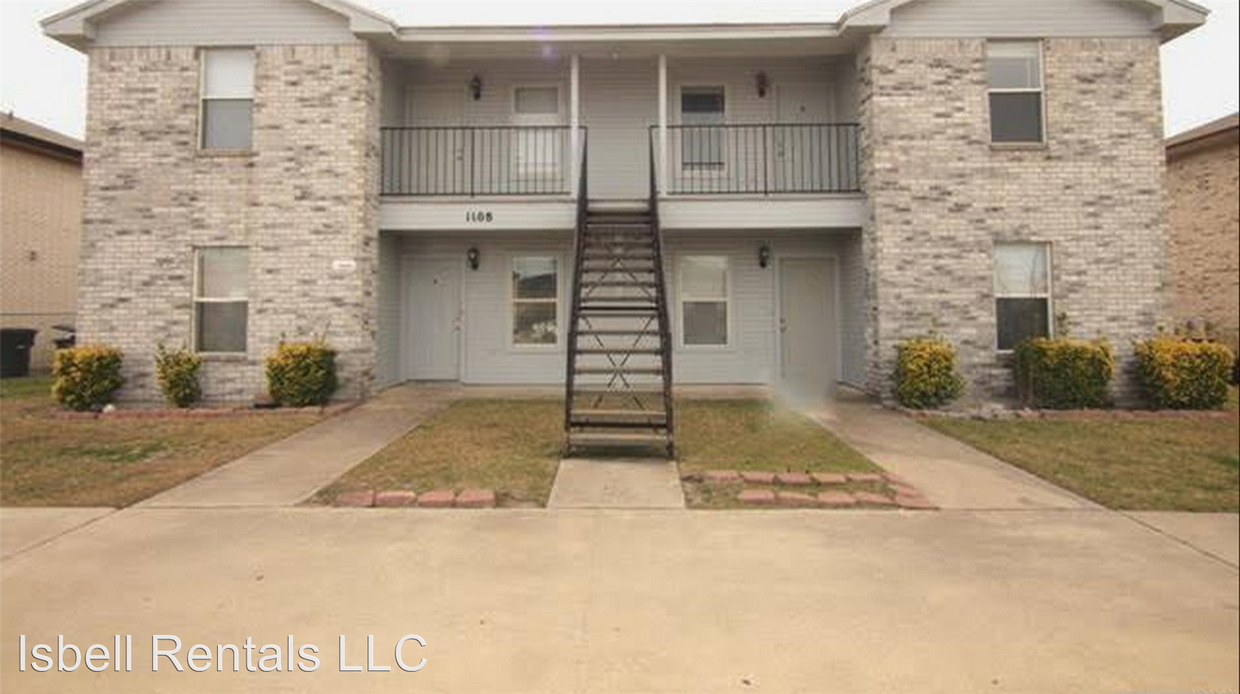 Primary Photo - 1108 Circle M Dr