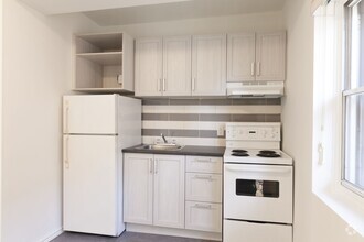 Building Photo - 539 Rue Prince Arthur O