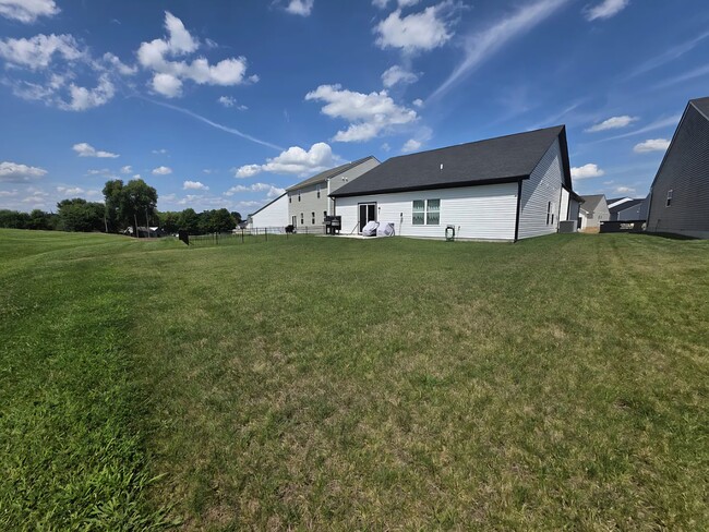 Building Photo - 4158 Tingle Dr