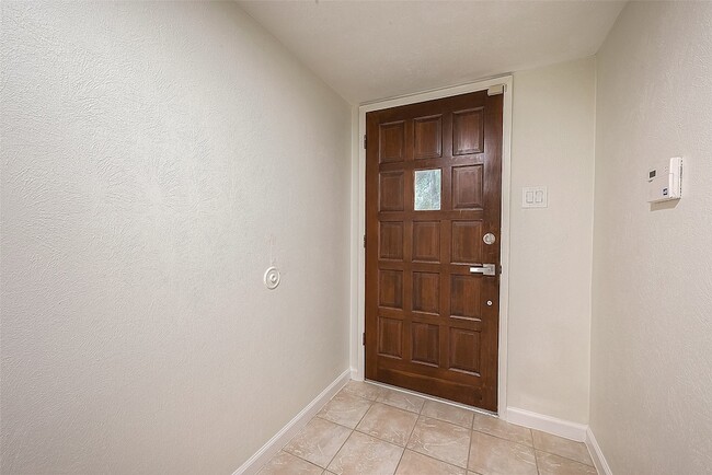 Building Photo - 16810 Sweno Ct