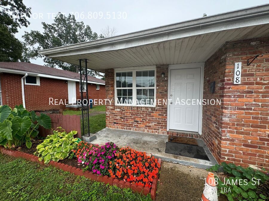 Photo - 108 James St-