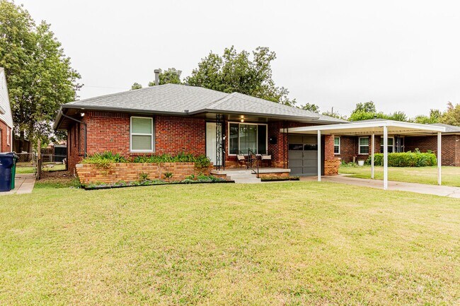 Foto del edificio - Updated 3-Bedroom Home in a Quiet, Convenient Location - Half off on first month's rent!