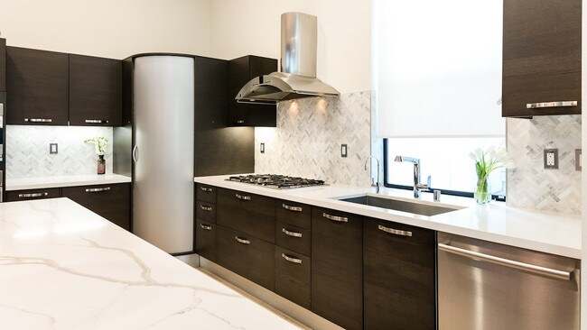 Foto del edificio - 12924 Discovery Creek