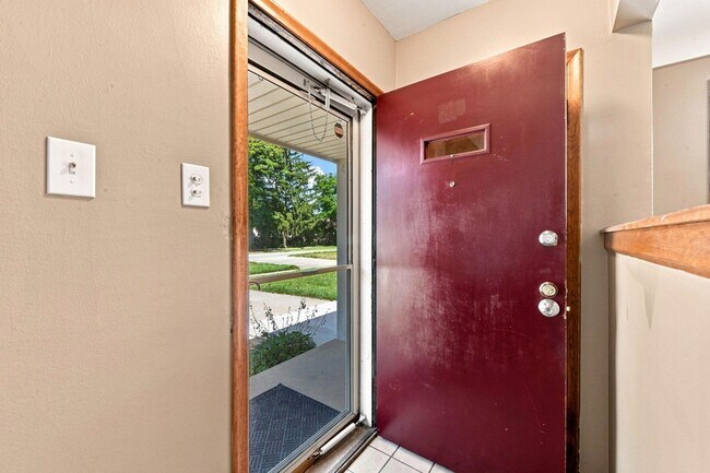 Foto del edificio - 11386 Hemingway St