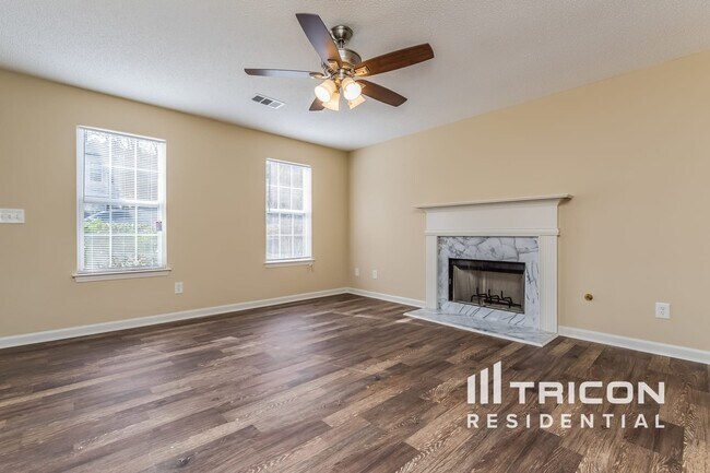 Foto del edificio - 112 Bainbridge Ct