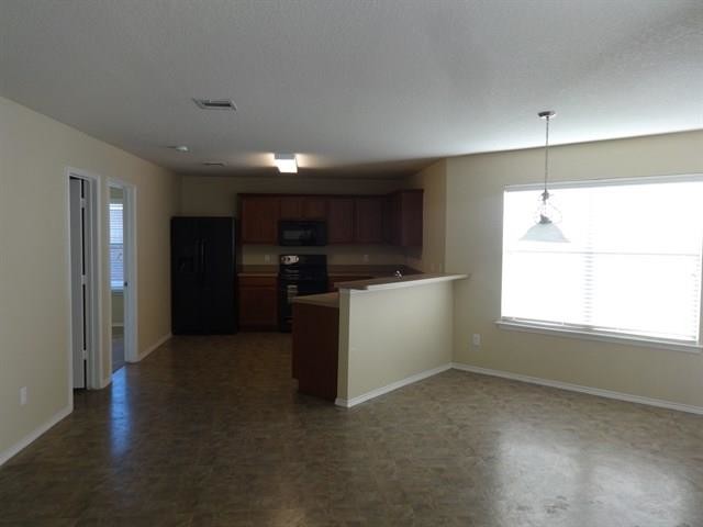 Building Photo - 234 Equestrian Dr