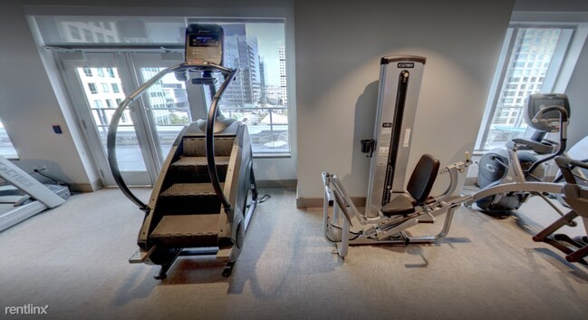 Foto del edificio - 68 Seaport Blvd