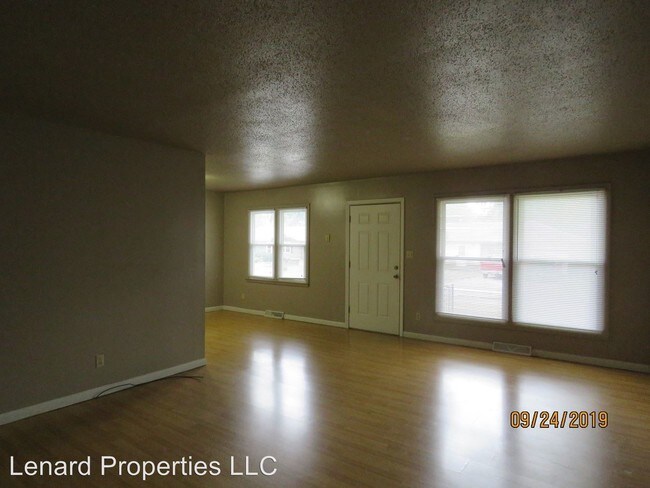 Building Photo - 103 W McConnell St