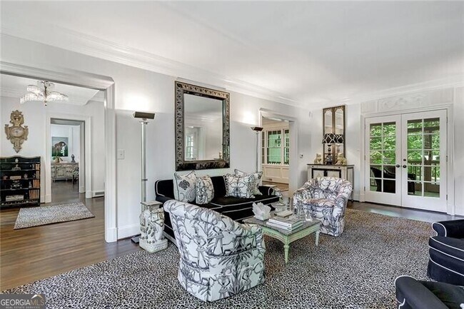 Foto del edificio - 3382 Habersham Rd NW