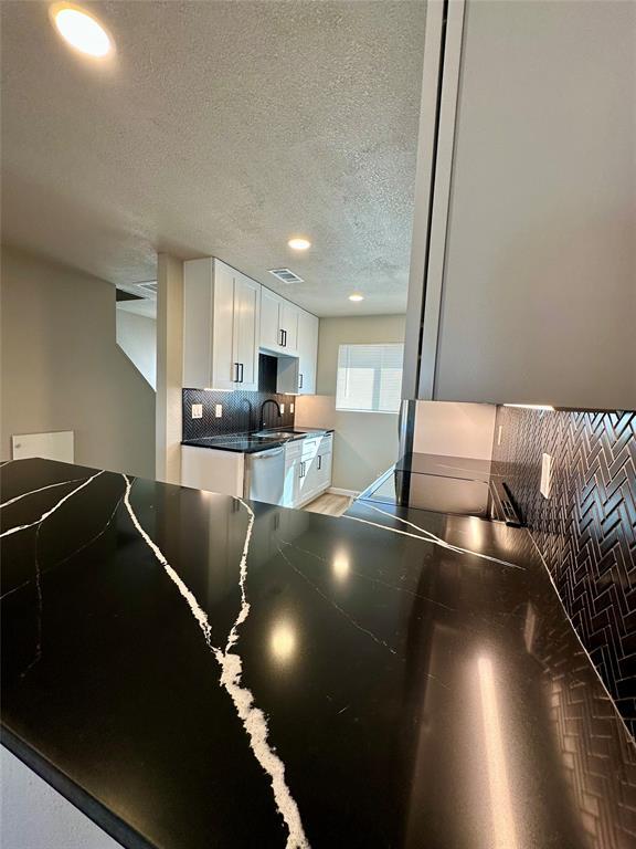 Foto del edificio - 202 Dahlberg Blvd