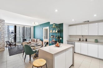 Building Photo - 1600 NE 1st Ave