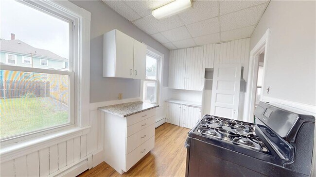 Foto del edificio - 96 Lee St