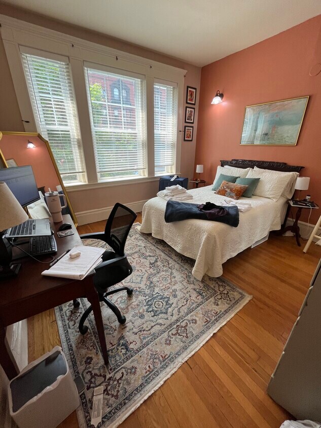 Foto principal - 521 Beacon St