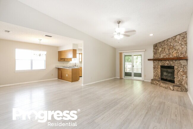 Building Photo - 8085 Le Havre Dr N