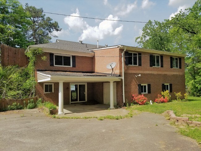 Building Photo - 13420 Cooks Mill Road