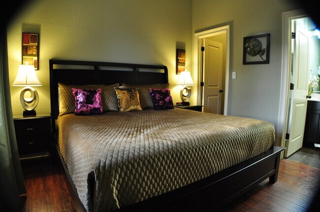 Foto del edificio - 6904 W County Hwy 30A