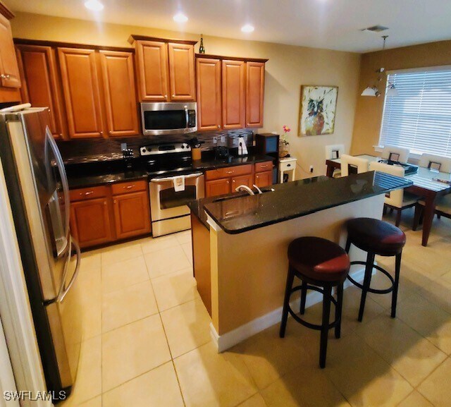 Foto del edificio - 1497 Birdie Dr