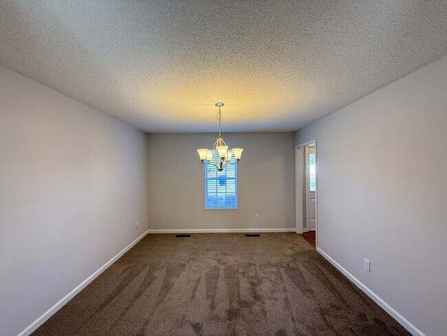 Foto del edificio - 2120 Dave St