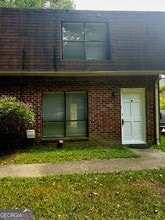 Building Photo - 169 Hunters Ln