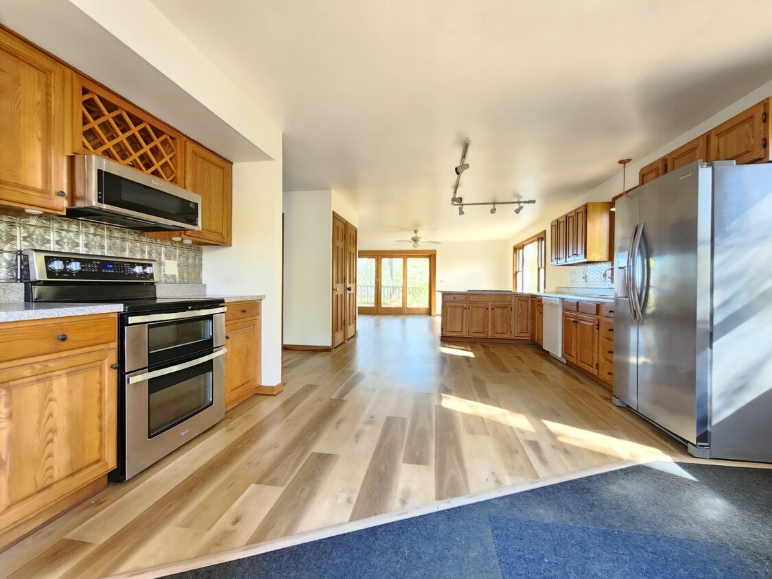 Primary Photo - 1323 Pushaw Rd